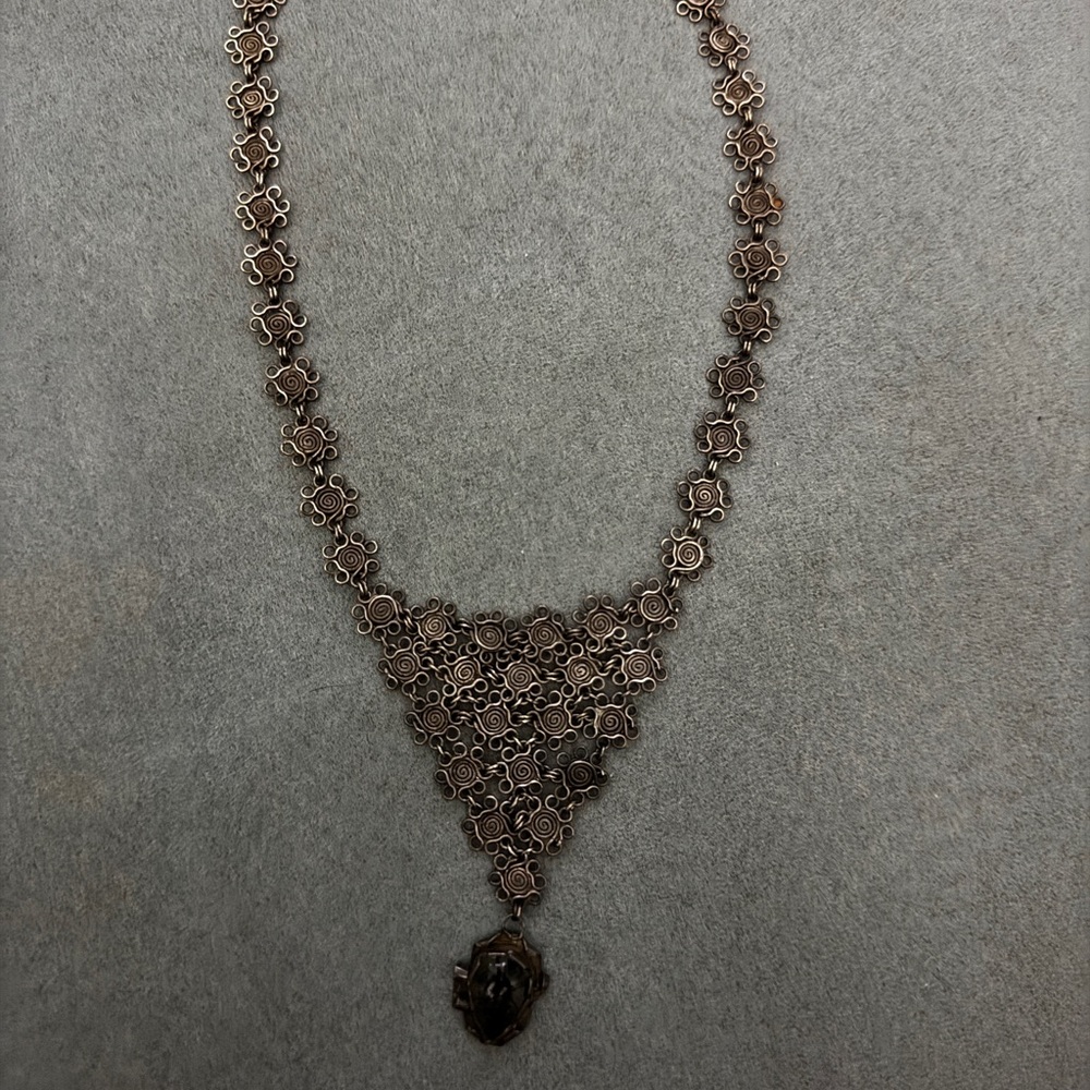 Silver Filigree Necklace with Rutilated Quartz